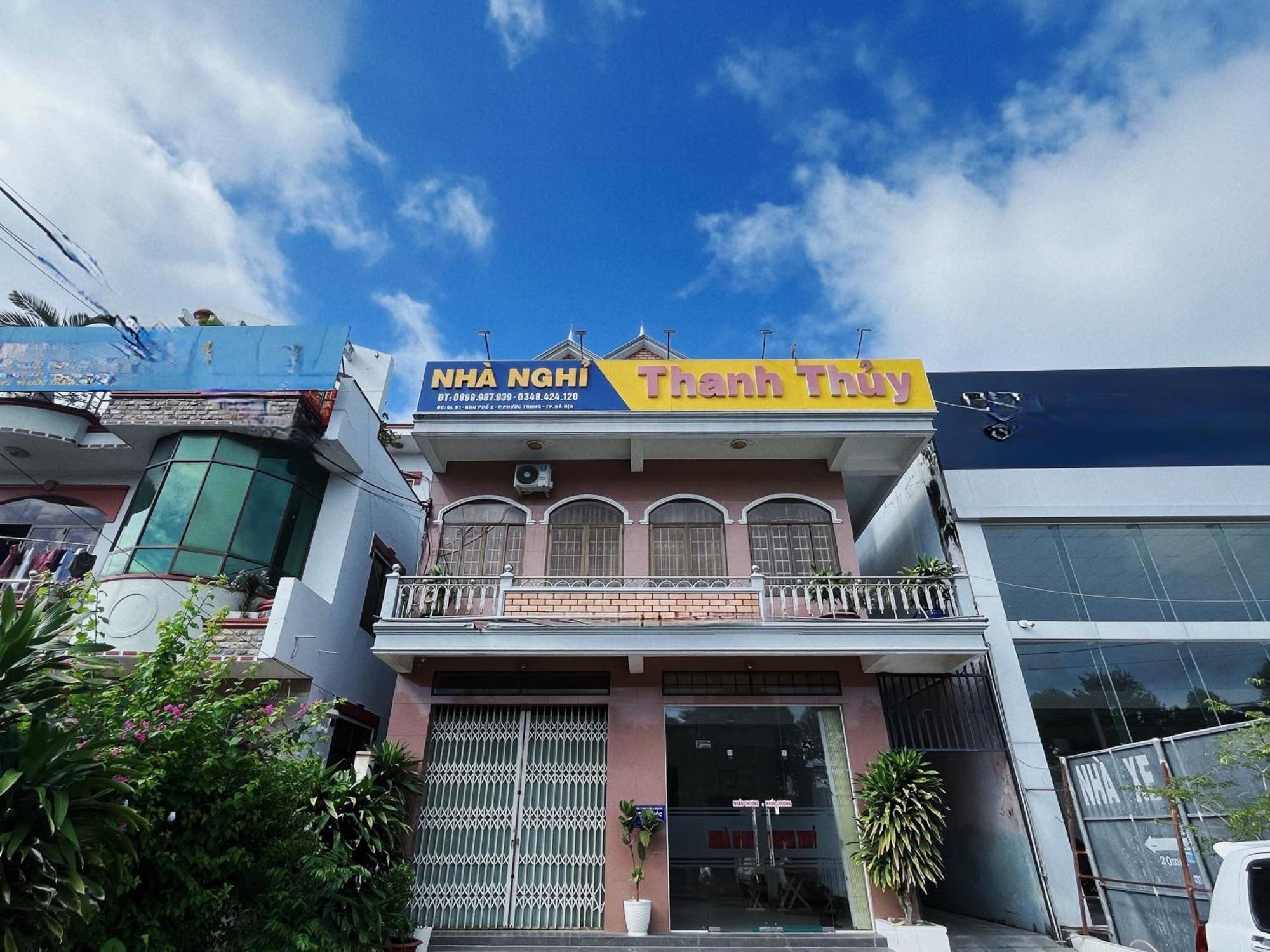 Nha Nghi Thanh Thuy Баріа Екстер'єр фото